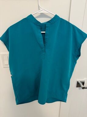 Figs Oversized Rafaela Scrub Top